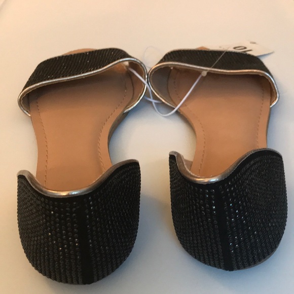 Sandals - Picture 3 of 3